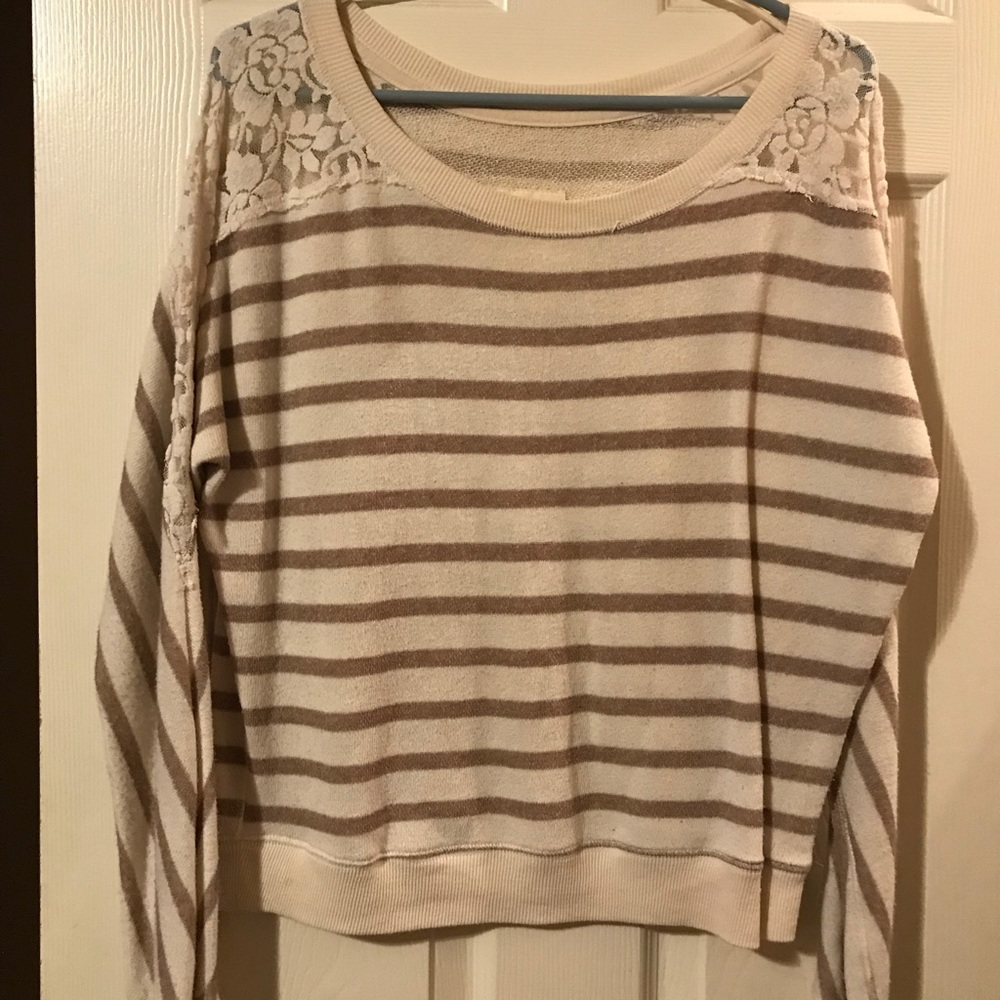 Aeropostale sweater